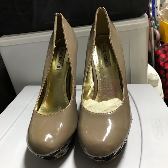 Brown platform - Picture 2 of 3